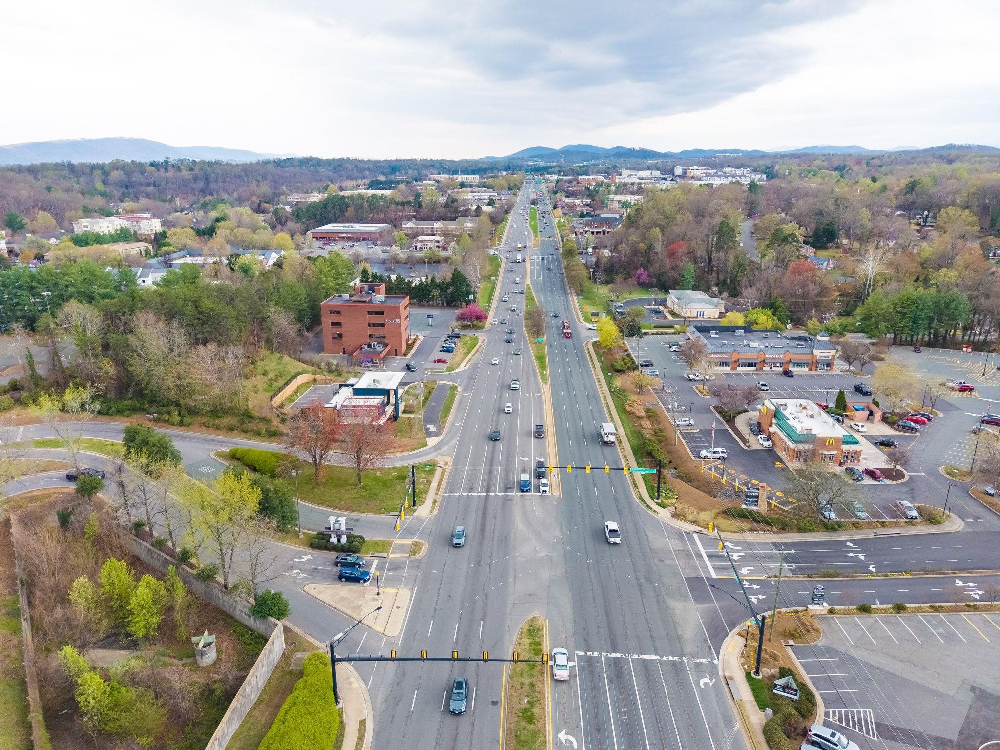 1431 SEMINOLE TRL, CHARLOTTESVILLE, Virginia 22901, ,Commercial,1431 SEMINOLE TRL,675792 MLS # 675792