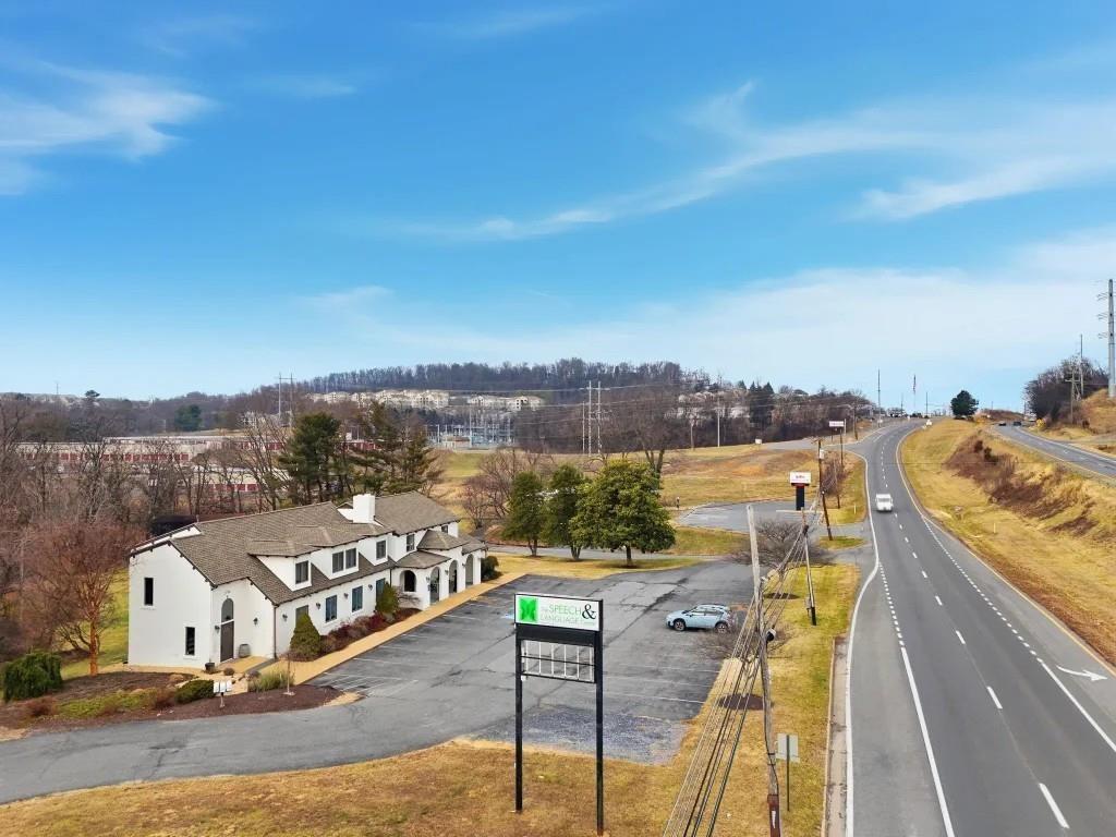 2704 SPOTSWOOD TRL, ROCKINGHAM, Virginia 22801, ,Commercial,2704 SPOTSWOOD TRL,675800 MLS # 675800