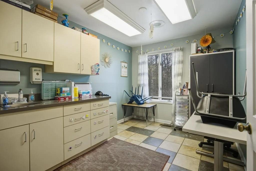 2704 SPOTSWOOD TRL, ROCKINGHAM, Virginia 22801, ,Commercial,2704 SPOTSWOOD TRL,675800 MLS # 675800