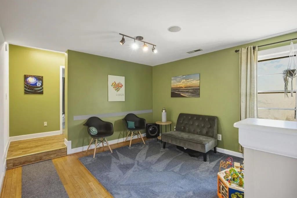 2704 SPOTSWOOD TRL, ROCKINGHAM, Virginia 22801, ,Commercial,2704 SPOTSWOOD TRL,675800 MLS # 675800