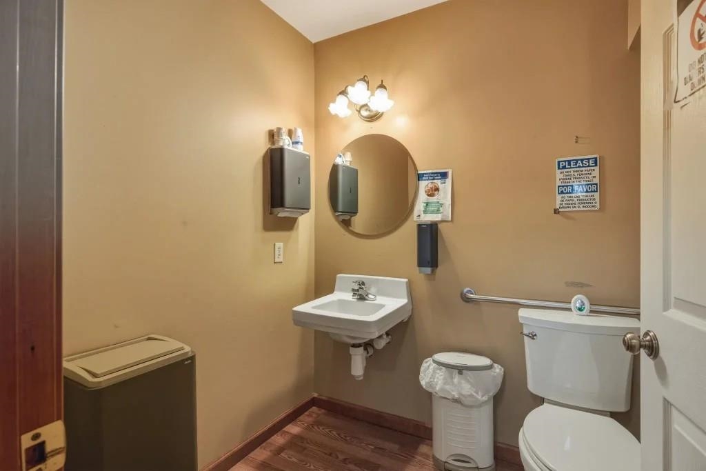 2704 SPOTSWOOD TRL, ROCKINGHAM, Virginia 22801, ,Commercial,2704 SPOTSWOOD TRL,675800 MLS # 675800