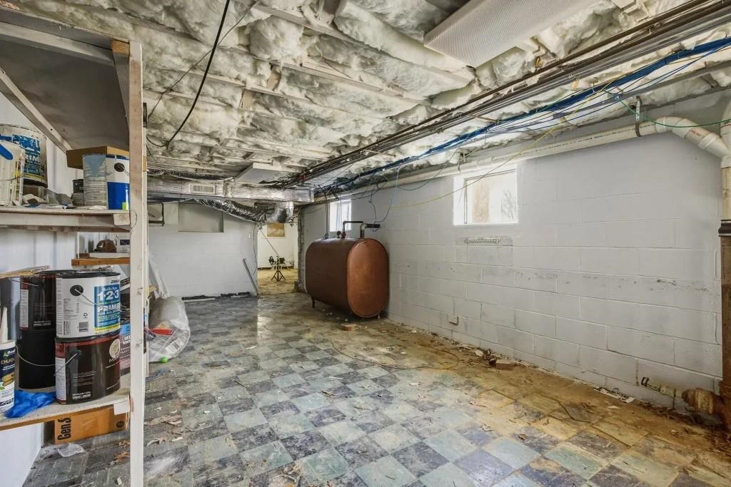 2704 SPOTSWOOD TRL, ROCKINGHAM, Virginia 22801, ,Commercial,2704 SPOTSWOOD TRL,675800 MLS # 675800