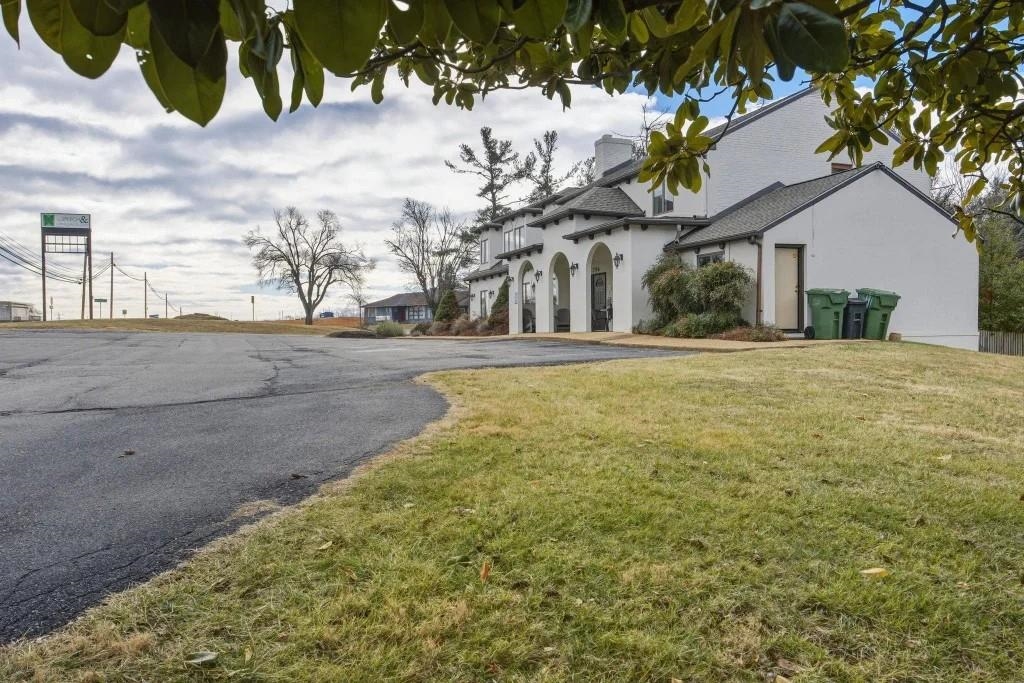 2704 SPOTSWOOD TRL, ROCKINGHAM, Virginia 22801, ,Commercial,2704 SPOTSWOOD TRL,675800 MLS # 675800