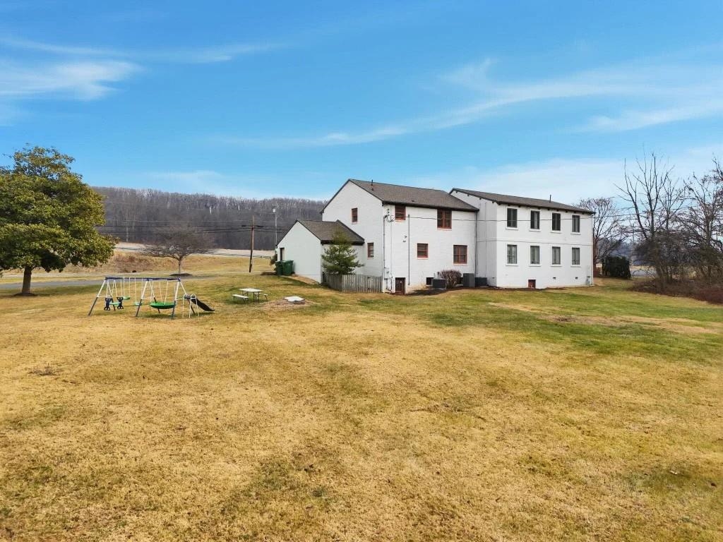 2704 SPOTSWOOD TRL, ROCKINGHAM, Virginia 22801, ,Commercial,2704 SPOTSWOOD TRL,675800 MLS # 675800