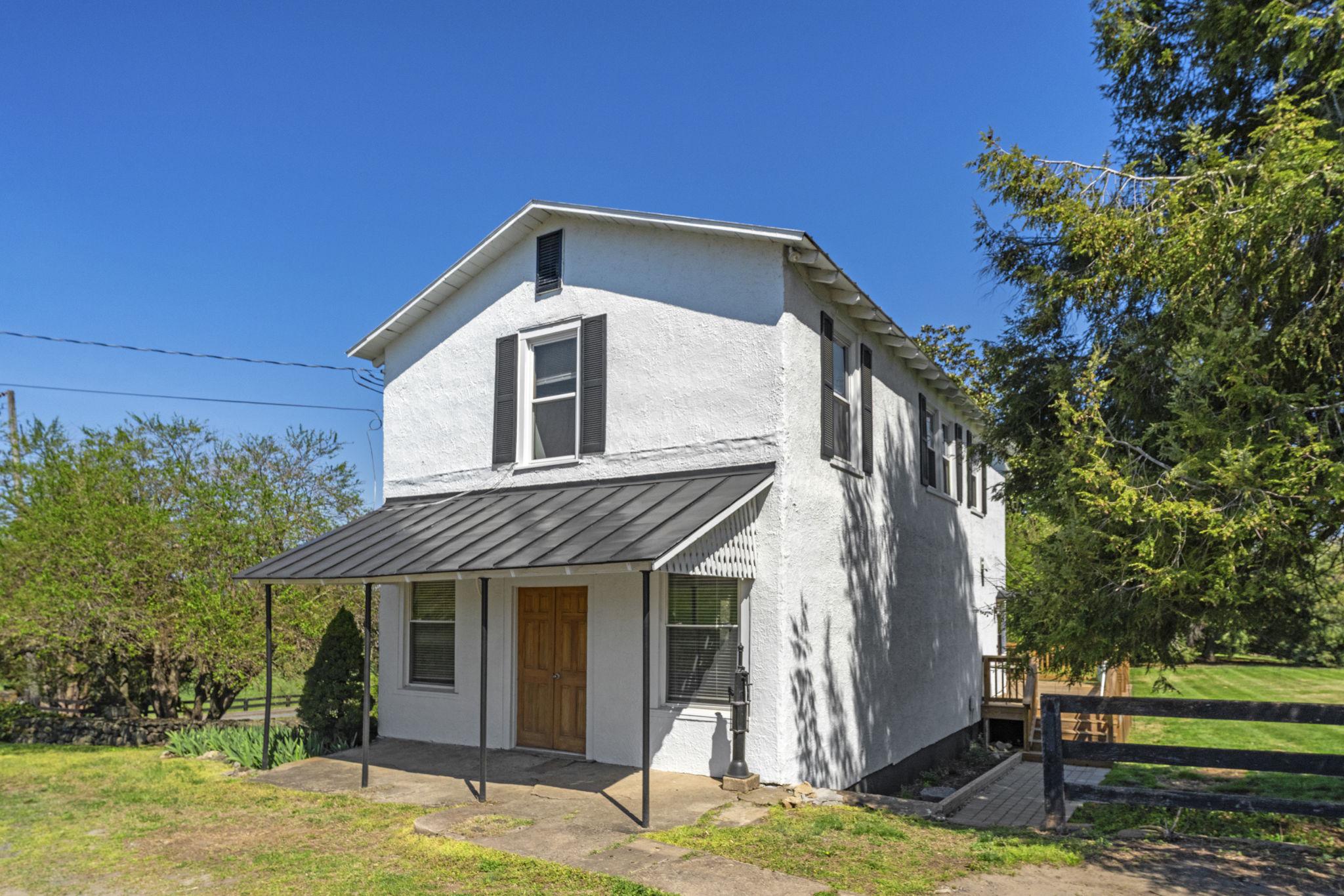 9529 SPERRYVILLE PIKE, CULPEPER, Virginia 22701, 4 Bedrooms Bedrooms, ,2 BathroomsBathrooms,Residential,9529 SPERRYVILLE PIKE,VACU2012820 MLS # VACU2012820