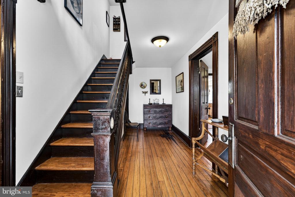 9529 SPERRYVILLE PIKE, CULPEPER, Virginia 22701, 4 Bedrooms Bedrooms, ,2 BathroomsBathrooms,Residential,9529 SPERRYVILLE PIKE,VACU2012820 MLS # VACU2012820