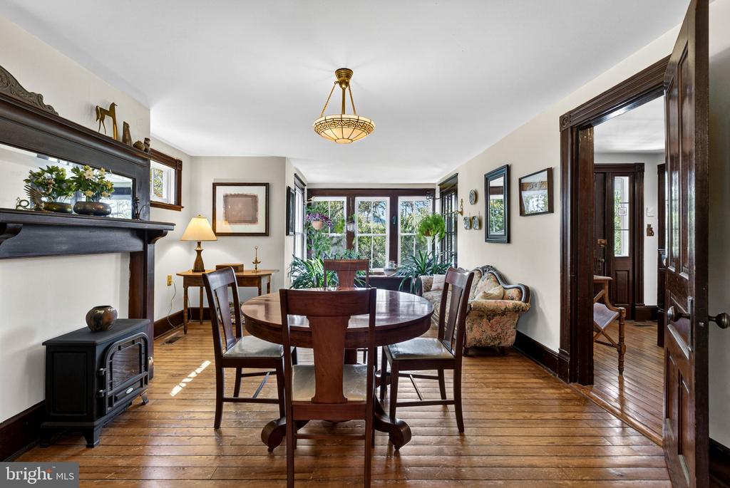 9529 SPERRYVILLE PIKE, CULPEPER, Virginia 22701, 4 Bedrooms Bedrooms, ,2 BathroomsBathrooms,Residential,9529 SPERRYVILLE PIKE,VACU2012820 MLS # VACU2012820