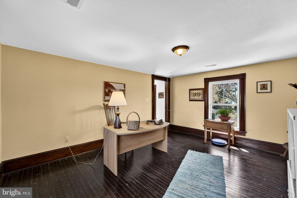 9529 SPERRYVILLE PIKE, CULPEPER, Virginia 22701, 4 Bedrooms Bedrooms, ,2 BathroomsBathrooms,Residential,9529 SPERRYVILLE PIKE,VACU2012820 MLS # VACU2012820