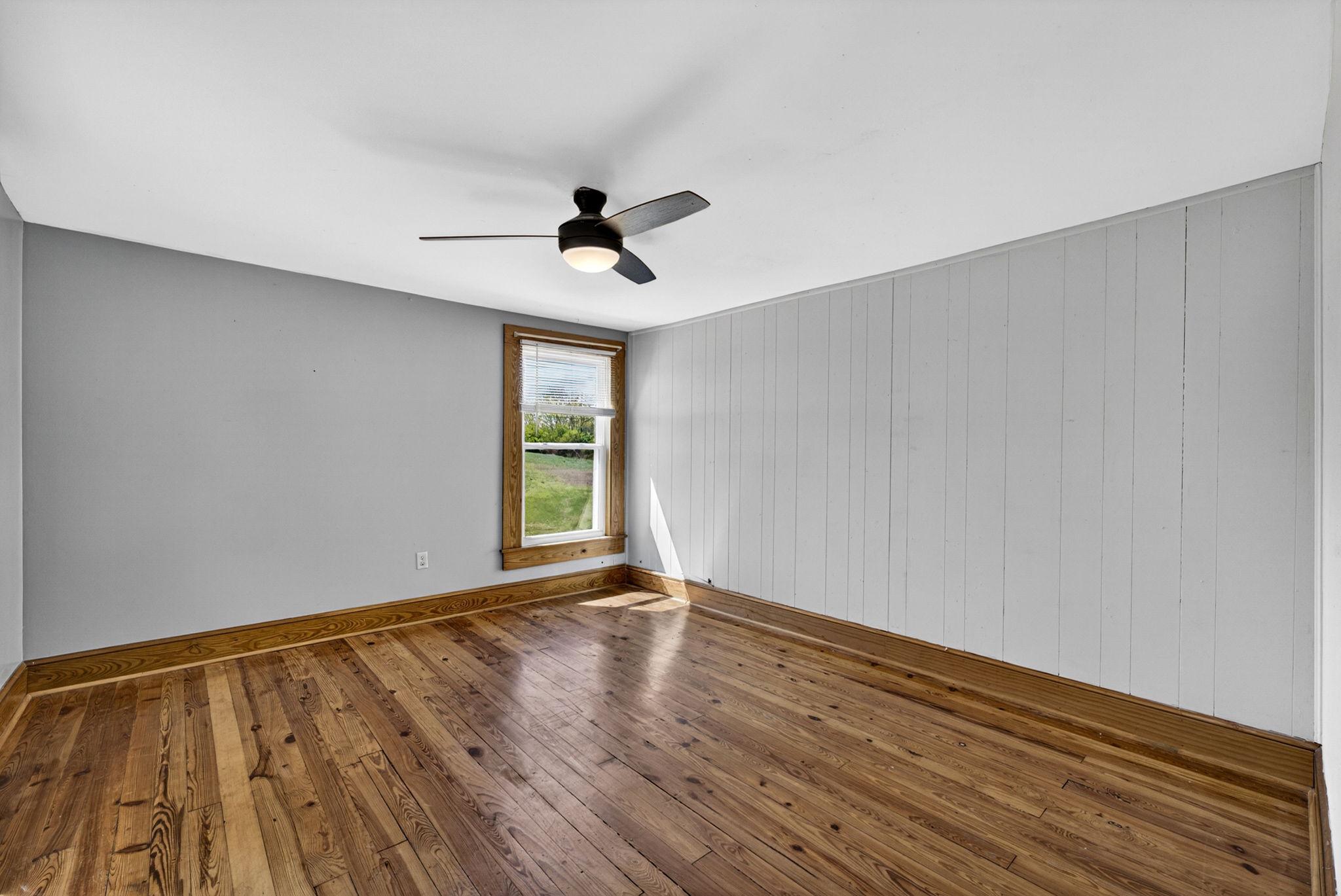 9529 SPERRYVILLE PIKE, CULPEPER, Virginia 22701, 4 Bedrooms Bedrooms, ,2 BathroomsBathrooms,Residential,9529 SPERRYVILLE PIKE,VACU2012820 MLS # VACU2012820