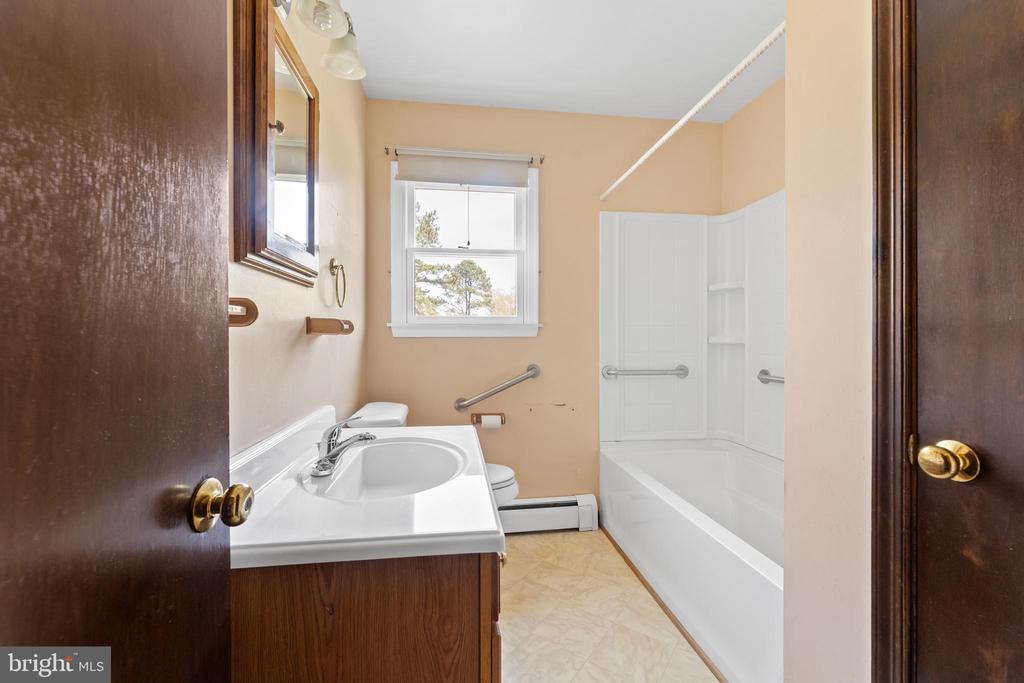 13349 BROCK LN, CULPEPER, Virginia 22701, 3 Bedrooms Bedrooms, ,2 BathroomsBathrooms,Residential,13349 BROCK LN,VACU2013256 MLS # VACU2013256