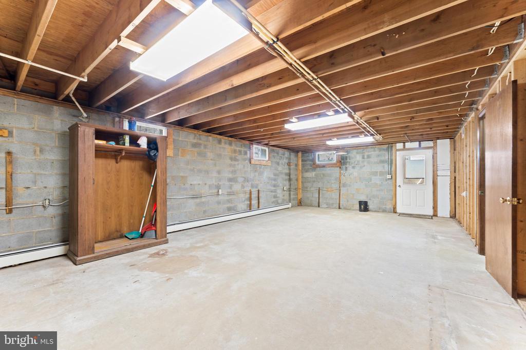 13349 BROCK LN, CULPEPER, Virginia 22701, 3 Bedrooms Bedrooms, ,2 BathroomsBathrooms,Residential,13349 BROCK LN,VACU2013256 MLS # VACU2013256