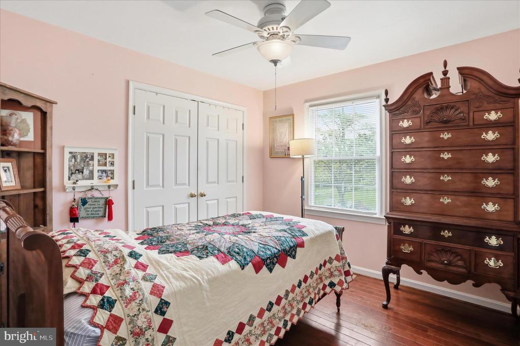 8117 BAILEY RD, WARRENTON, Virginia 20186, 4 Bedrooms Bedrooms, ,3 BathroomsBathrooms,Residential,8117 BAILEY RD,VAFQ2021550 MLS # VAFQ2021550