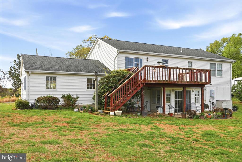 8117 BAILEY RD, WARRENTON, Virginia 20186, 4 Bedrooms Bedrooms, ,3 BathroomsBathrooms,Residential,8117 BAILEY RD,VAFQ2021550 MLS # VAFQ2021550