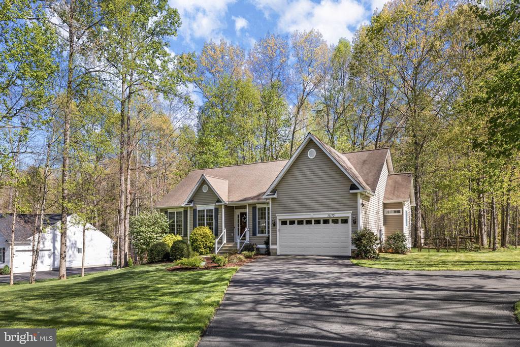 11113 PINEY FOREST DR, BUMPASS, Virginia 23024, 3 Bedrooms Bedrooms, ,2 BathroomsBathrooms,Residential,11113 PINEY FOREST DR,VASP2040840 MLS # VASP2040840