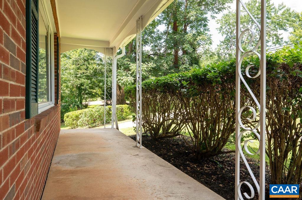 2608 NORTHFIELD RD, CHARLOTTESVILLE, Virginia 22901, 4 Bedrooms Bedrooms, ,3 BathroomsBathrooms,Residential,2608 NORTHFIELD RD,667433 MLS # 667433