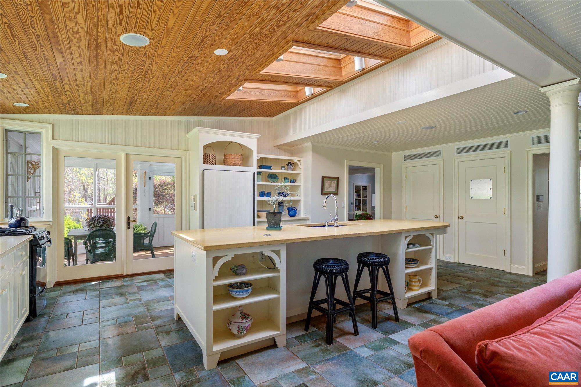 995 OLD GARTH RD, CHARLOTTESVILLE, Virginia 22901, 4 Bedrooms Bedrooms, ,3 BathroomsBathrooms,Residential,995 OLD GARTH RD,675706 MLS # 675706