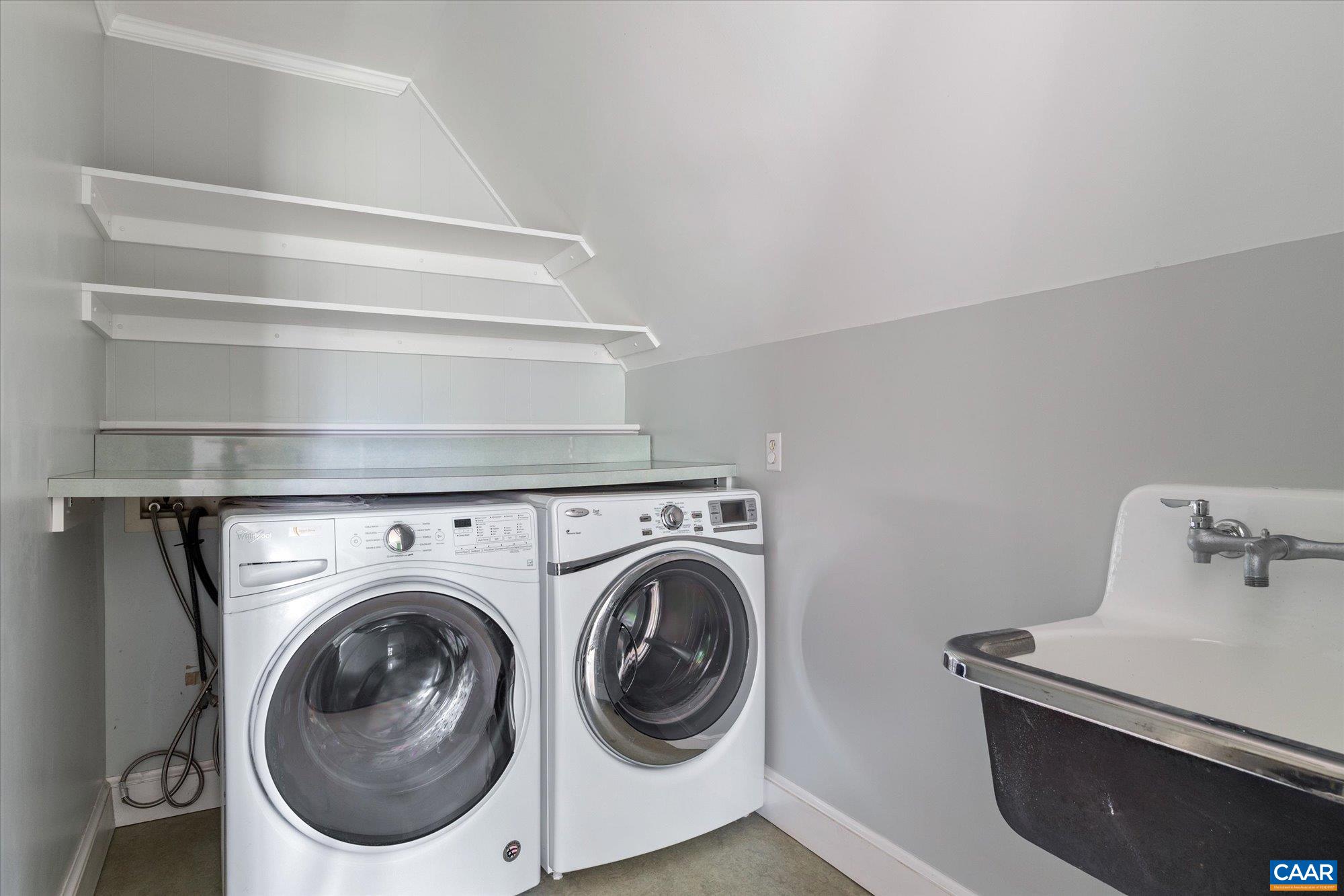 995 OLD GARTH RD, CHARLOTTESVILLE, Virginia 22901, 4 Bedrooms Bedrooms, ,3 BathroomsBathrooms,Residential,995 OLD GARTH RD,675706 MLS # 675706