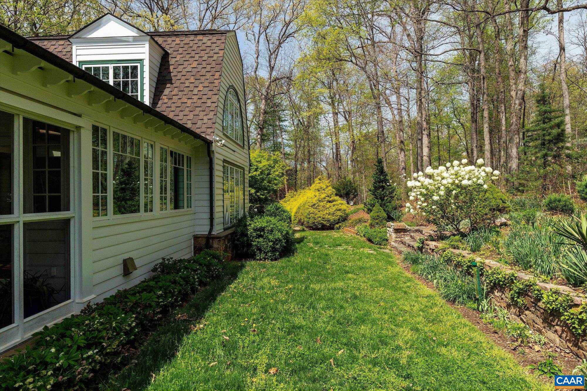 995 OLD GARTH RD, CHARLOTTESVILLE, Virginia 22901, 4 Bedrooms Bedrooms, ,3 BathroomsBathrooms,Residential,995 OLD GARTH RD,675706 MLS # 675706