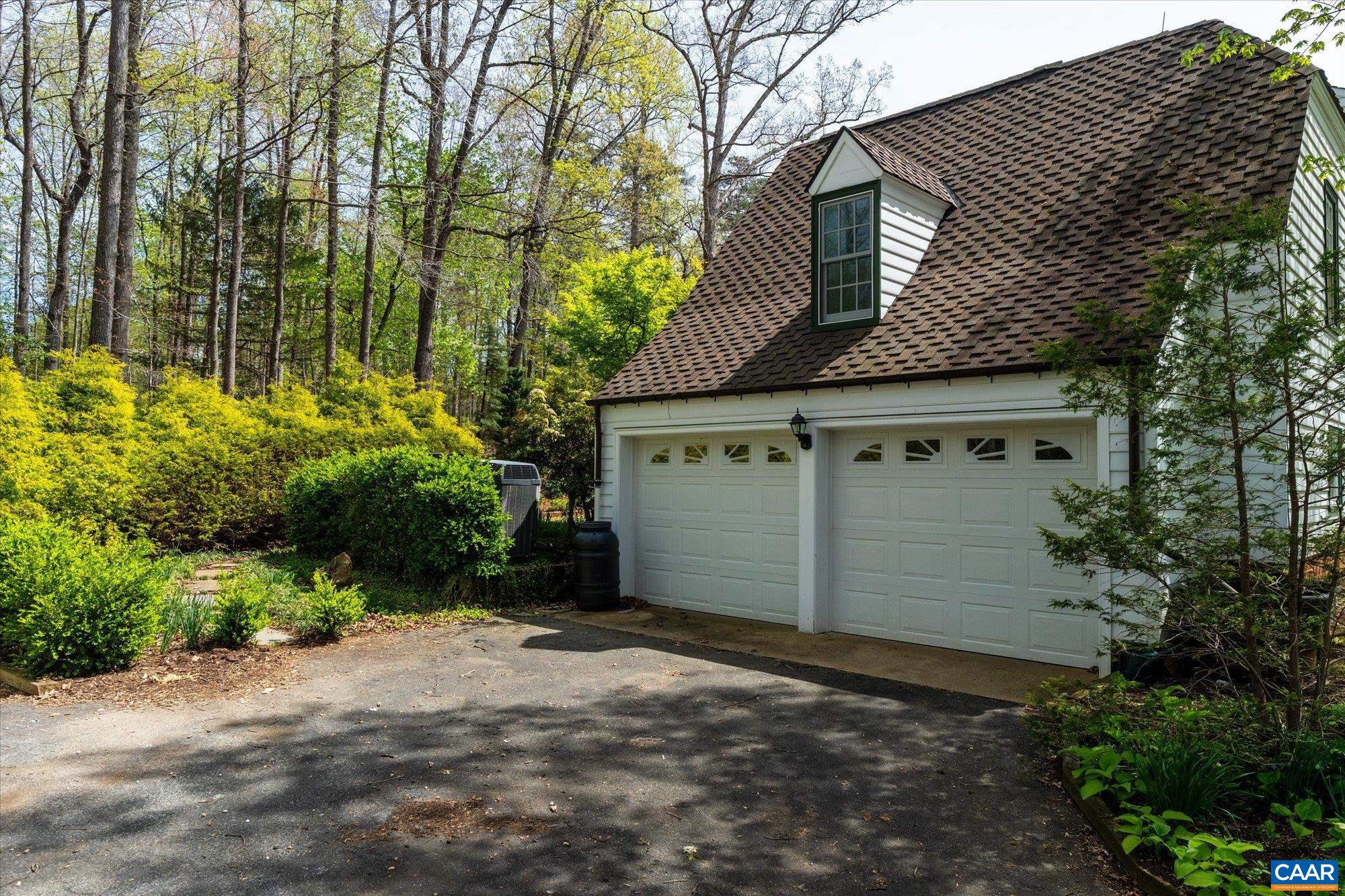 995 OLD GARTH RD, CHARLOTTESVILLE, Virginia 22901, 4 Bedrooms Bedrooms, ,3 BathroomsBathrooms,Residential,995 OLD GARTH RD,675706 MLS # 675706