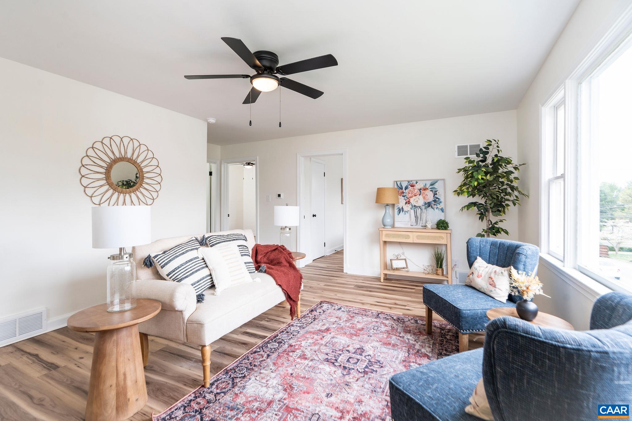 720 CHERRY HILL DR, STAUNTON, Virginia 24401, 3 Bedrooms Bedrooms, ,1 BathroomBathrooms,Residential,720 CHERRY HILL DR,675795 MLS # 675795