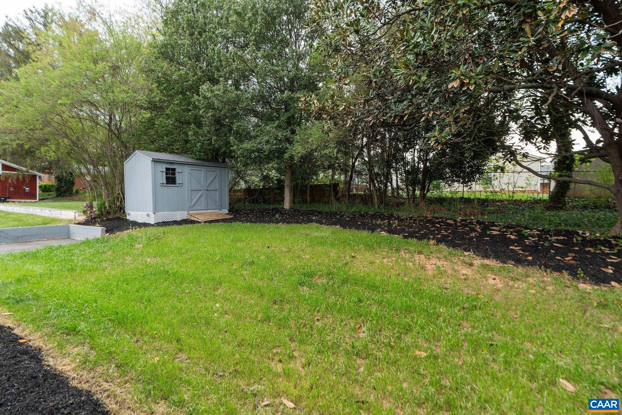 720 CHERRY HILL DR, STAUNTON, Virginia 24401, 3 Bedrooms Bedrooms, ,1 BathroomBathrooms,Residential,720 CHERRY HILL DR,675795 MLS # 675795