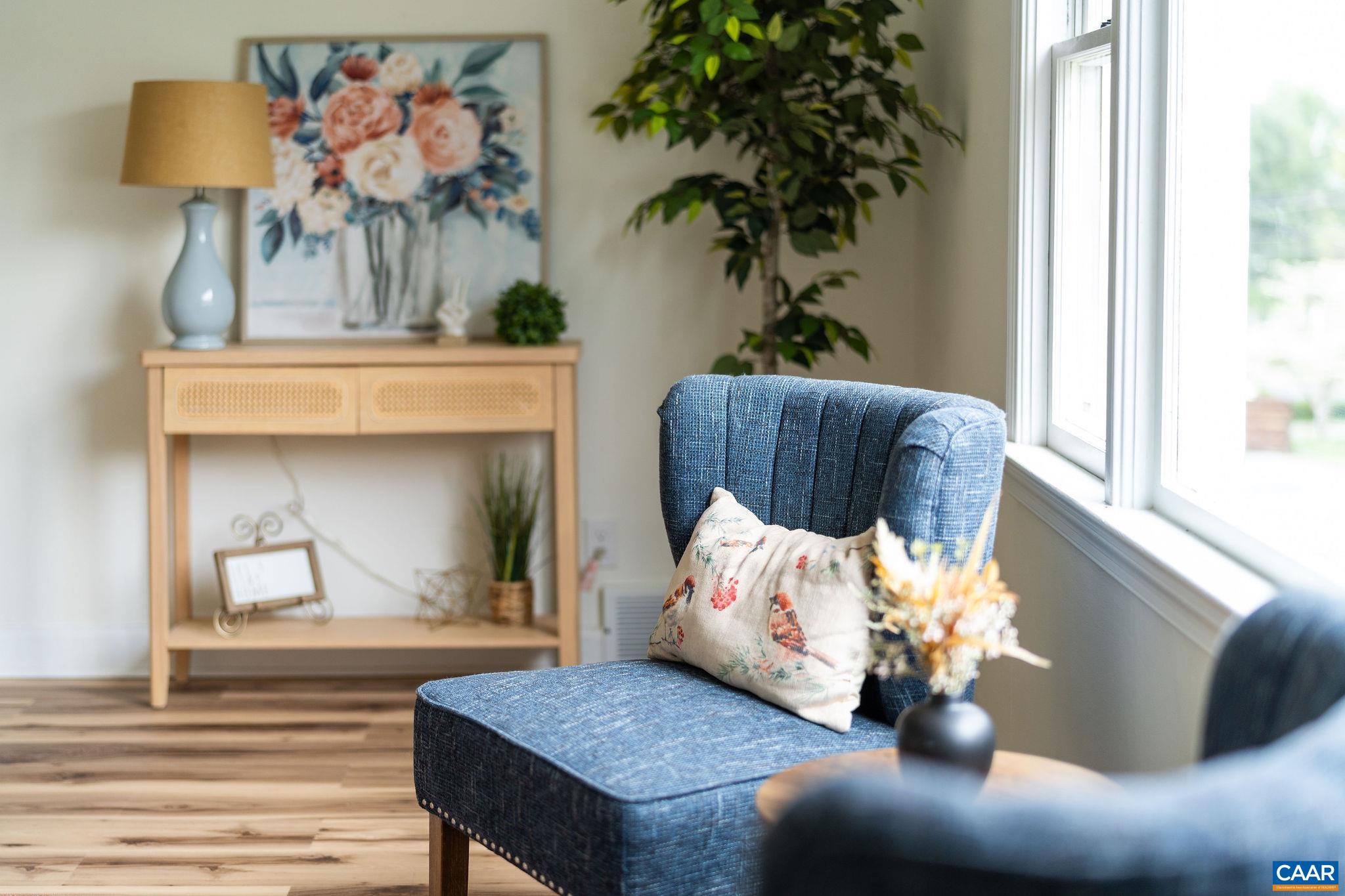 720 CHERRY HILL DR, STAUNTON, Virginia 24401, 3 Bedrooms Bedrooms, ,1 BathroomBathrooms,Residential,720 CHERRY HILL DR,675795 MLS # 675795