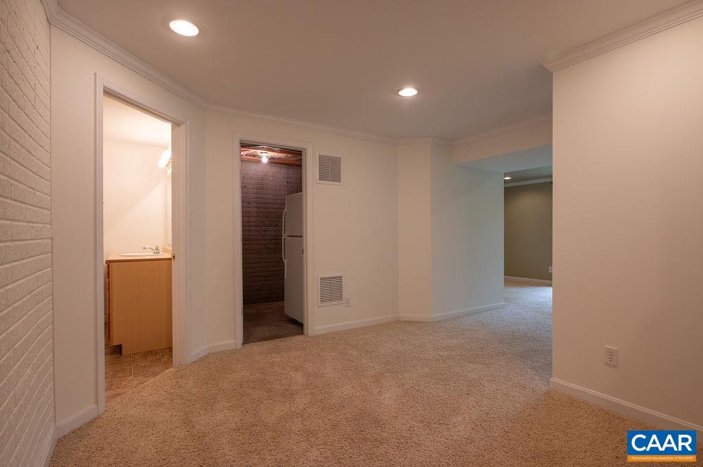 1254 LORING RUN, CHARLOTTESVILLE, Virginia 22901, 5 Bedrooms Bedrooms, ,3 BathroomsBathrooms,Residential,1254 LORING RUN,675799 MLS # 675799