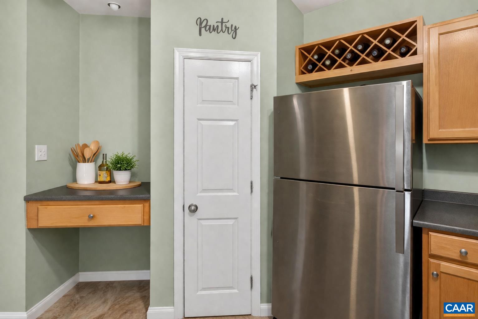 280 RIVERBEND DR, CHARLOTTESVILLE, Virginia 22911, 2 Bedrooms Bedrooms, ,2 BathroomsBathrooms,Residential,280 RIVERBEND DR,675801 MLS # 675801