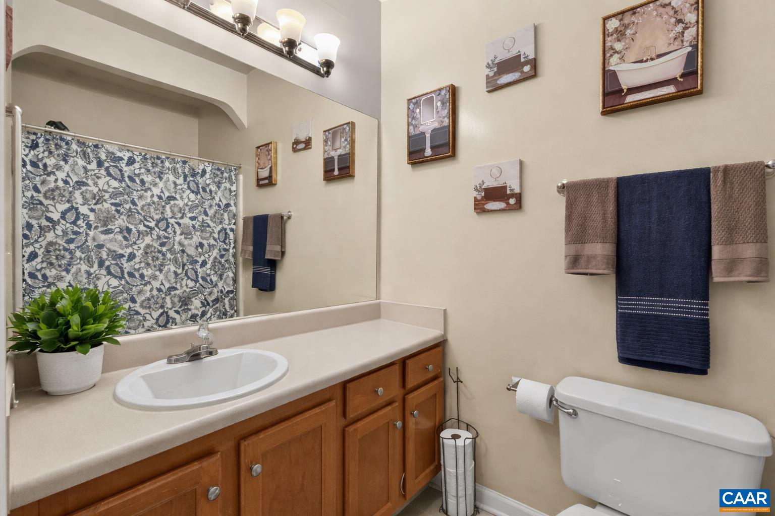 280 RIVERBEND DR, CHARLOTTESVILLE, Virginia 22911, 2 Bedrooms Bedrooms, ,2 BathroomsBathrooms,Residential,280 RIVERBEND DR,675801 MLS # 675801