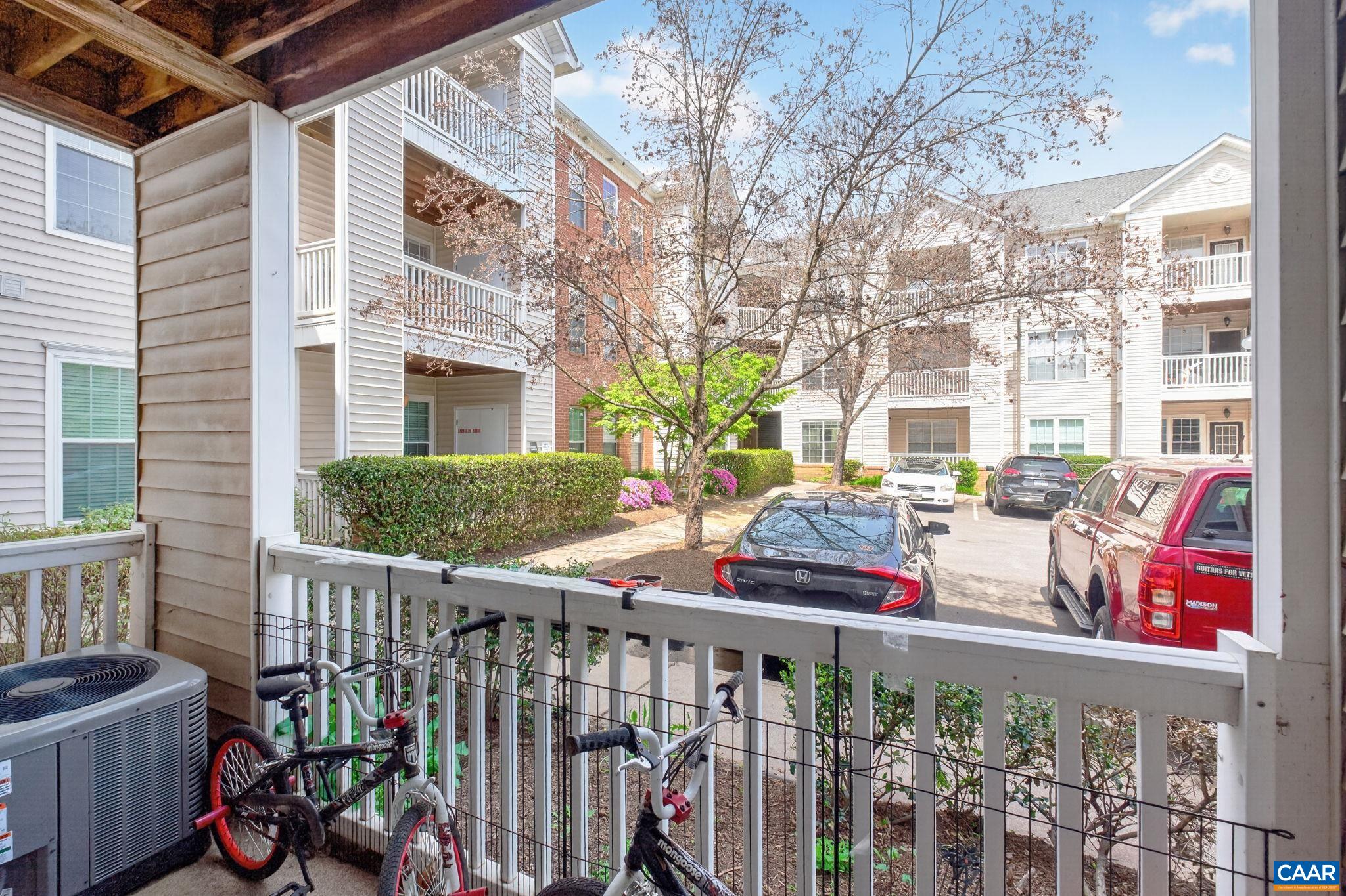 280 RIVERBEND DR, CHARLOTTESVILLE, Virginia 22911, 2 Bedrooms Bedrooms, ,2 BathroomsBathrooms,Residential,280 RIVERBEND DR,675801 MLS # 675801