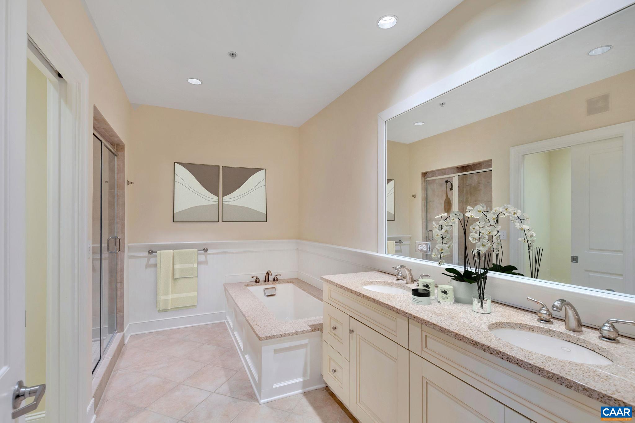 210 NE 10TH ST, CHARLOTTESVILLE, Virginia 22902, 2 Bedrooms Bedrooms, ,2 BathroomsBathrooms,Residential,The Randolph,210 NE 10TH ST,675803 MLS # 675803