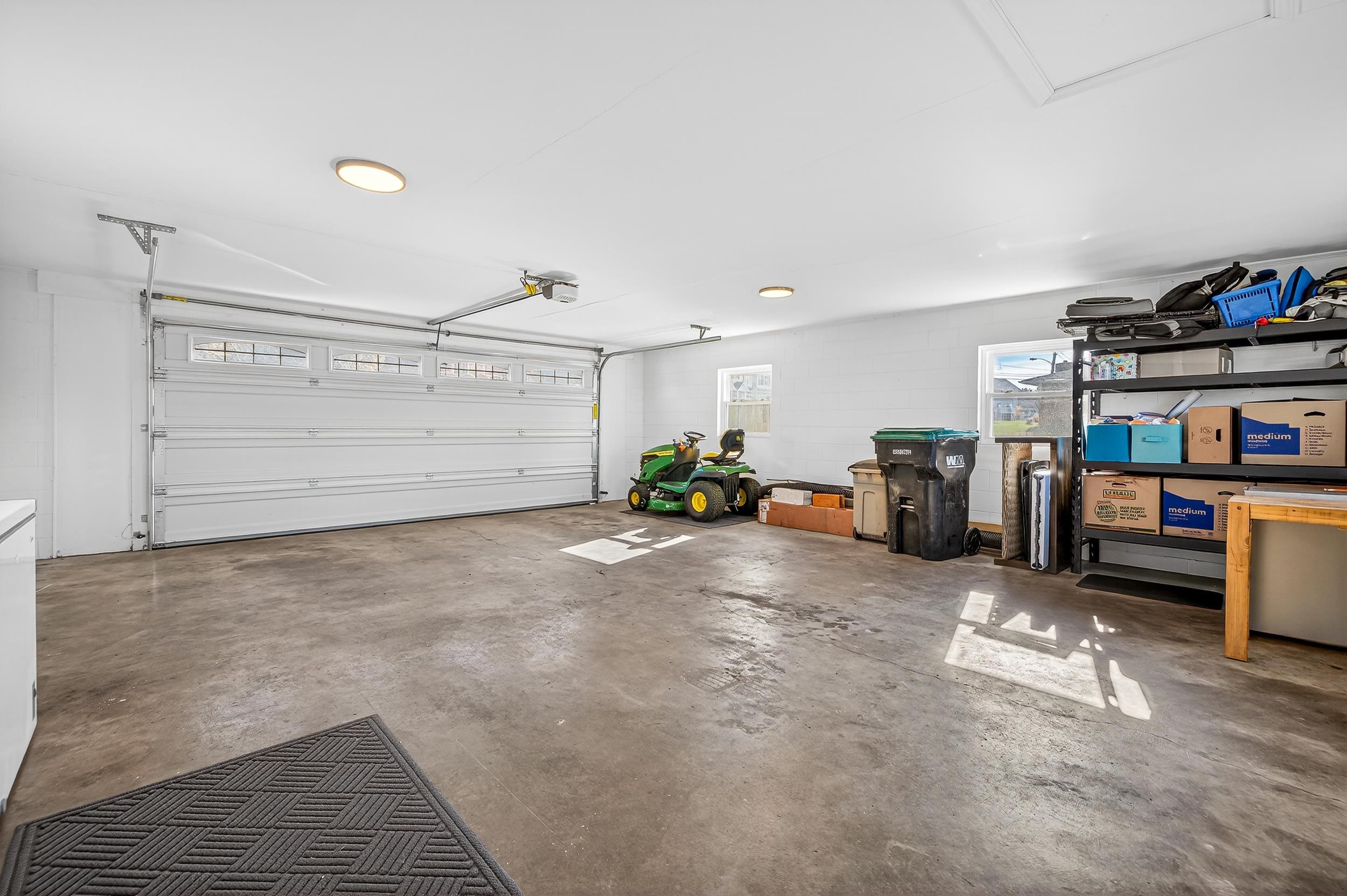 110 OAKWOOD DR, BRIDGEWATER, Virginia 22812, 3 Bedrooms Bedrooms, ,2 BathroomsBathrooms,Residential,110 OAKWOOD DR,675806 MLS # 675806