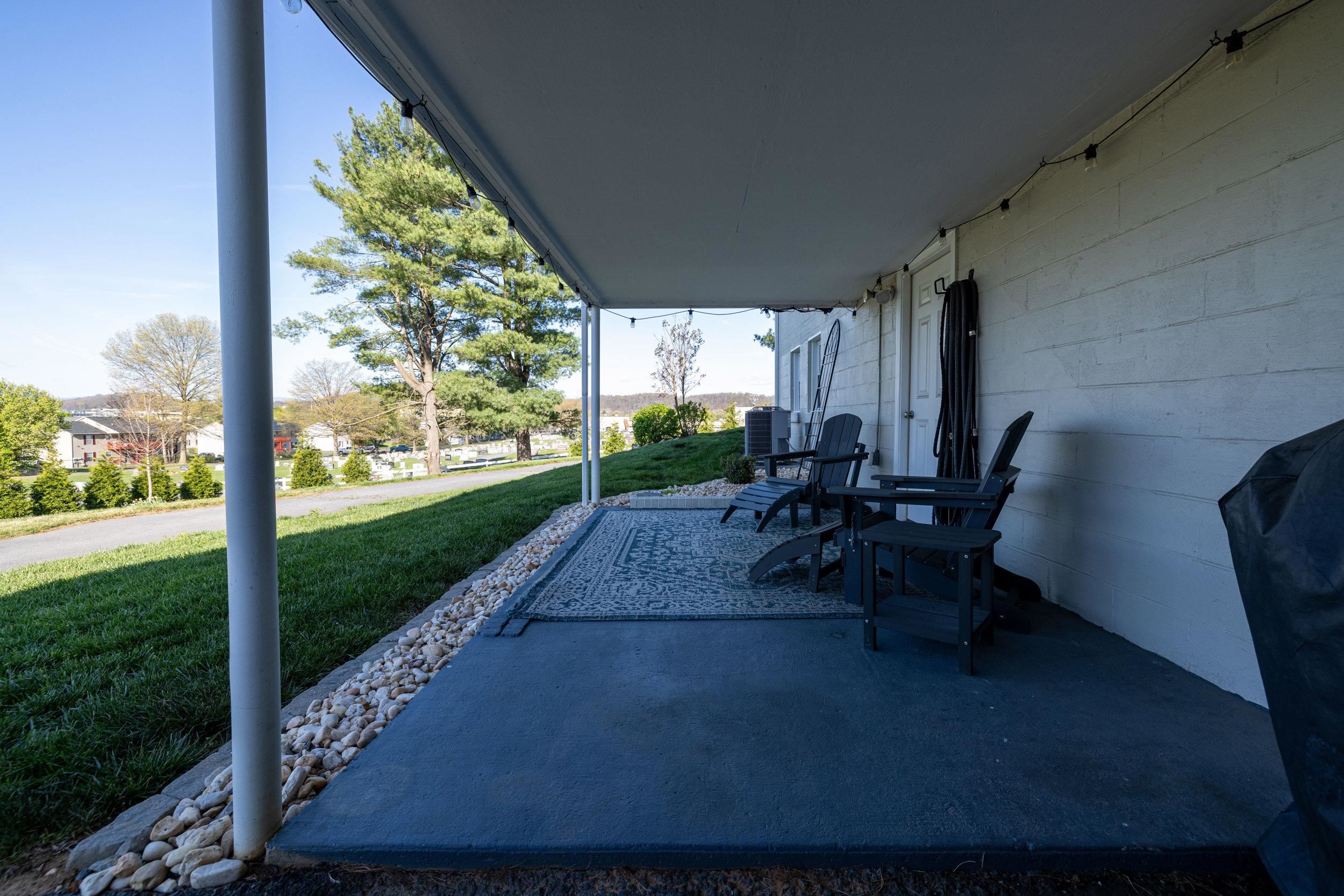 110 OAKWOOD DR, BRIDGEWATER, Virginia 22812, 3 Bedrooms Bedrooms, ,2 BathroomsBathrooms,Residential,110 OAKWOOD DR,675806 MLS # 675806