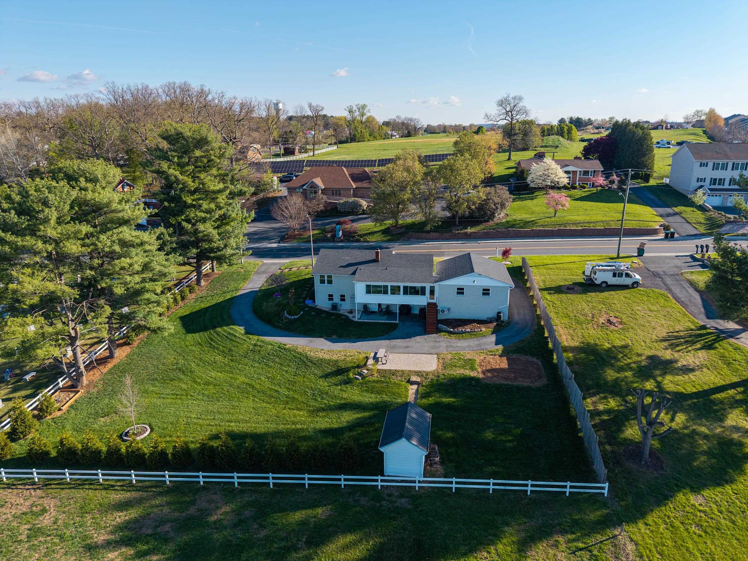 110 OAKWOOD DR, BRIDGEWATER, Virginia 22812, 3 Bedrooms Bedrooms, ,2 BathroomsBathrooms,Residential,110 OAKWOOD DR,675806 MLS # 675806