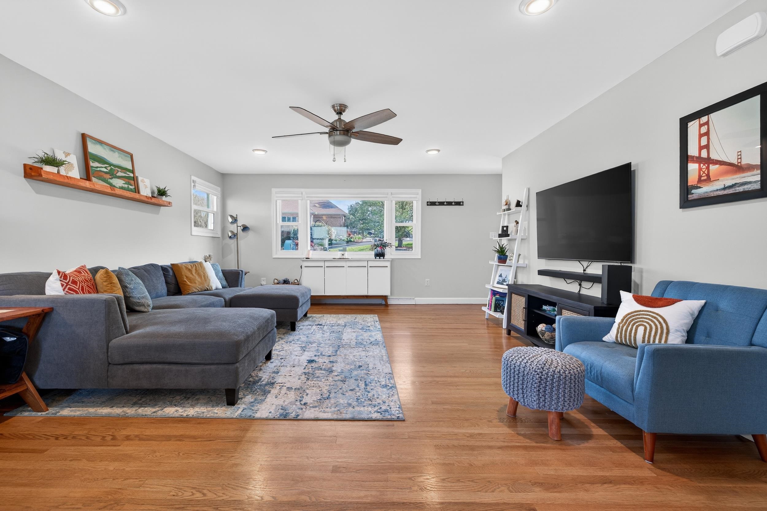 110 OAKWOOD DR, BRIDGEWATER, Virginia 22812, 3 Bedrooms Bedrooms, ,2 BathroomsBathrooms,Residential,110 OAKWOOD DR,675806 MLS # 675806