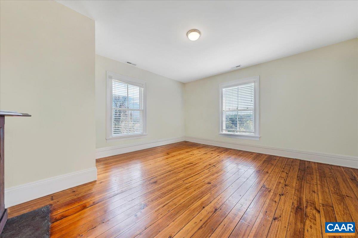 1408 CHURCH ST, LYNCHBURG, Virginia 24504, 5 Bedrooms Bedrooms, ,2 BathroomsBathrooms,Residential,1408 CHURCH ST,675808 MLS # 675808