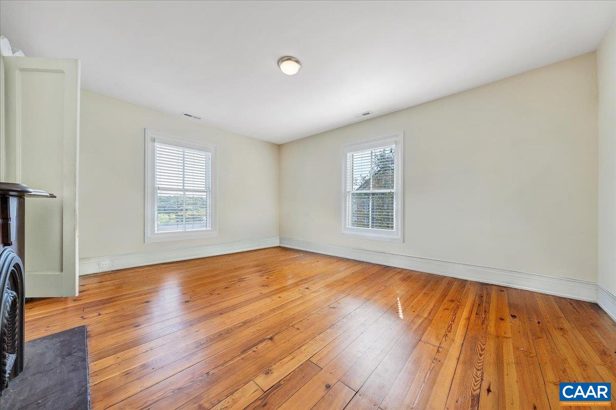 1408 CHURCH ST, LYNCHBURG, Virginia 24504, 5 Bedrooms Bedrooms, ,2 BathroomsBathrooms,Residential,1408 CHURCH ST,675808 MLS # 675808