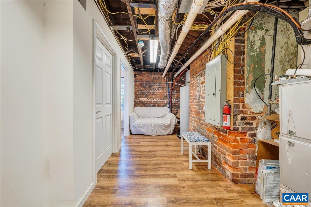 1408 CHURCH ST, LYNCHBURG, Virginia 24504, 5 Bedrooms Bedrooms, ,2 BathroomsBathrooms,Residential,1408 CHURCH ST,675808 MLS # 675808