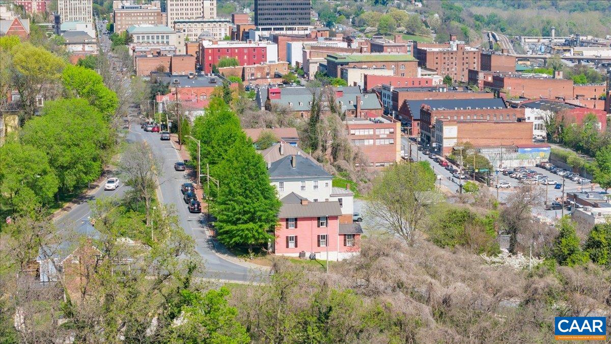 1408 CHURCH ST, LYNCHBURG, Virginia 24504, 5 Bedrooms Bedrooms, ,2 BathroomsBathrooms,Residential,1408 CHURCH ST,675808 MLS # 675808