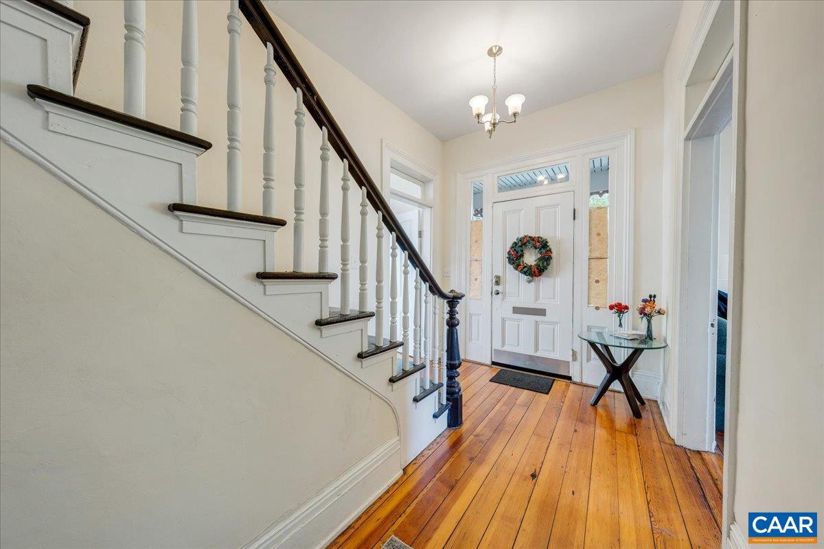 1408 CHURCH ST, LYNCHBURG, Virginia 24504, 5 Bedrooms Bedrooms, ,2 BathroomsBathrooms,Residential,1408 CHURCH ST,675808 MLS # 675808