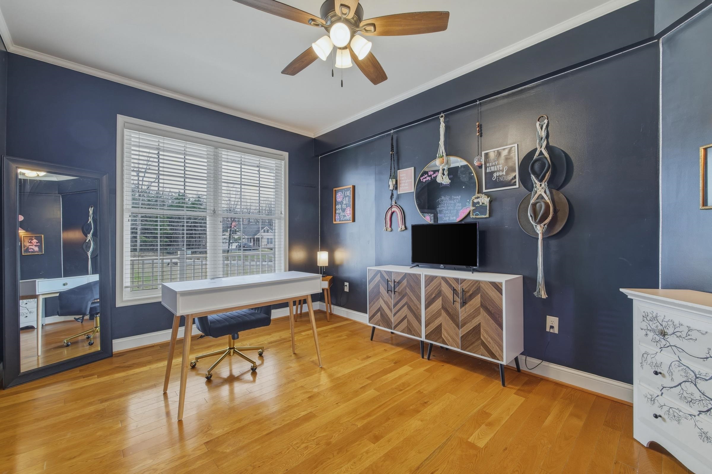 257 HUNTER RD, MAURERTOWN, Virginia 22644, 4 Bedrooms Bedrooms, ,2 BathroomsBathrooms,Residential,257 HUNTER RD,675810 MLS # 675810