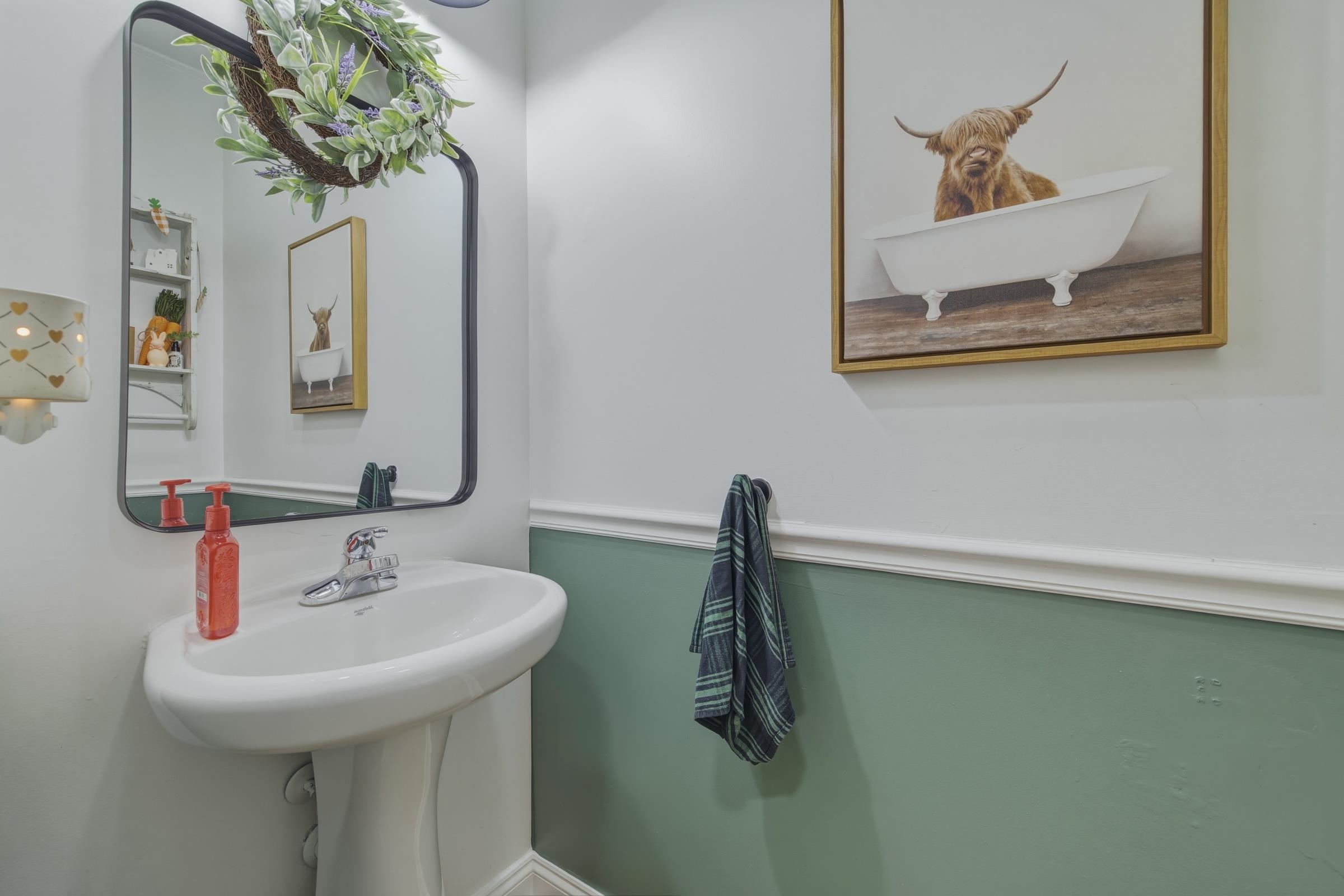 257 HUNTER RD, MAURERTOWN, Virginia 22644, 4 Bedrooms Bedrooms, ,2 BathroomsBathrooms,Residential,257 HUNTER RD,675810 MLS # 675810