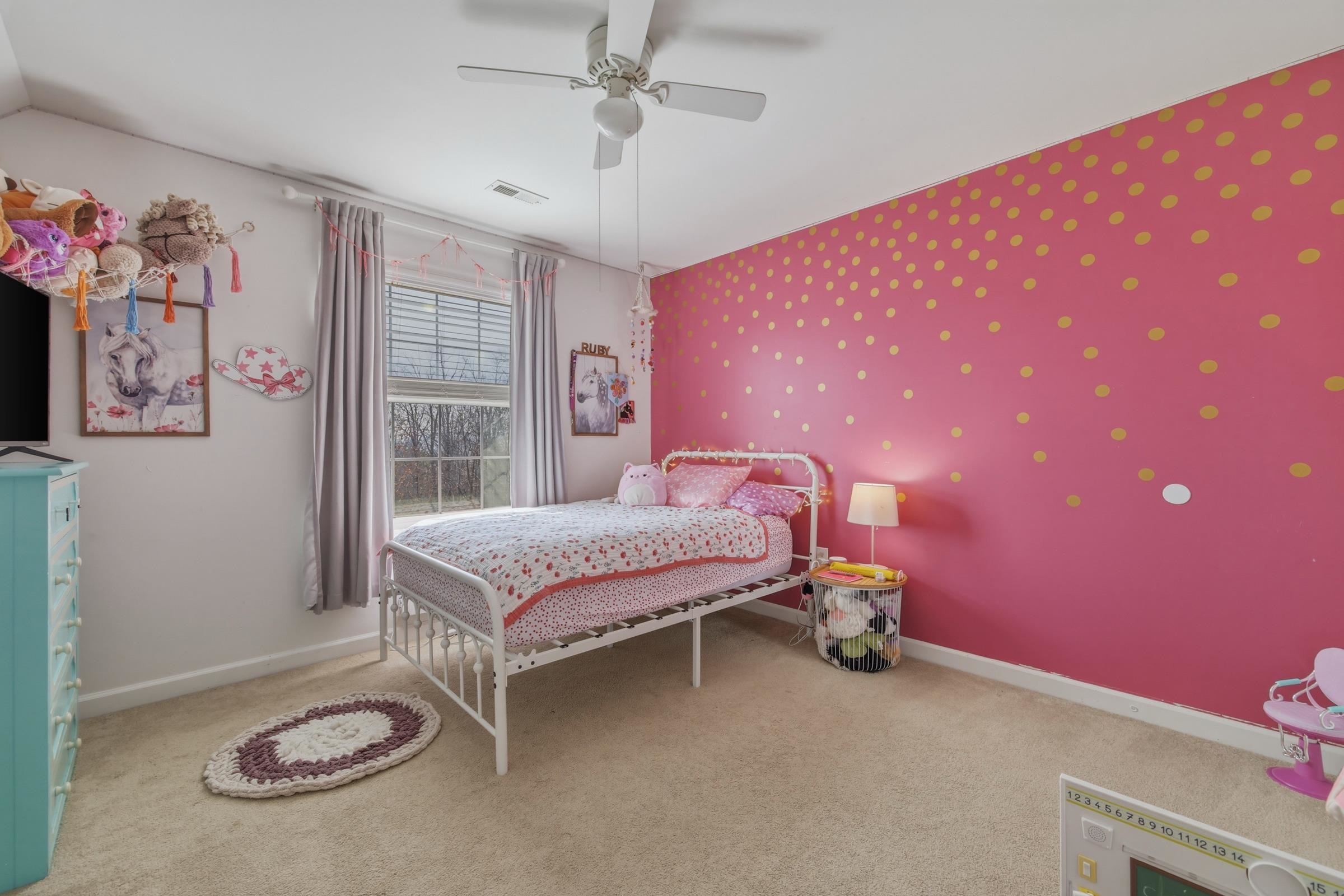 257 HUNTER RD, MAURERTOWN, Virginia 22644, 4 Bedrooms Bedrooms, ,2 BathroomsBathrooms,Residential,257 HUNTER RD,675810 MLS # 675810