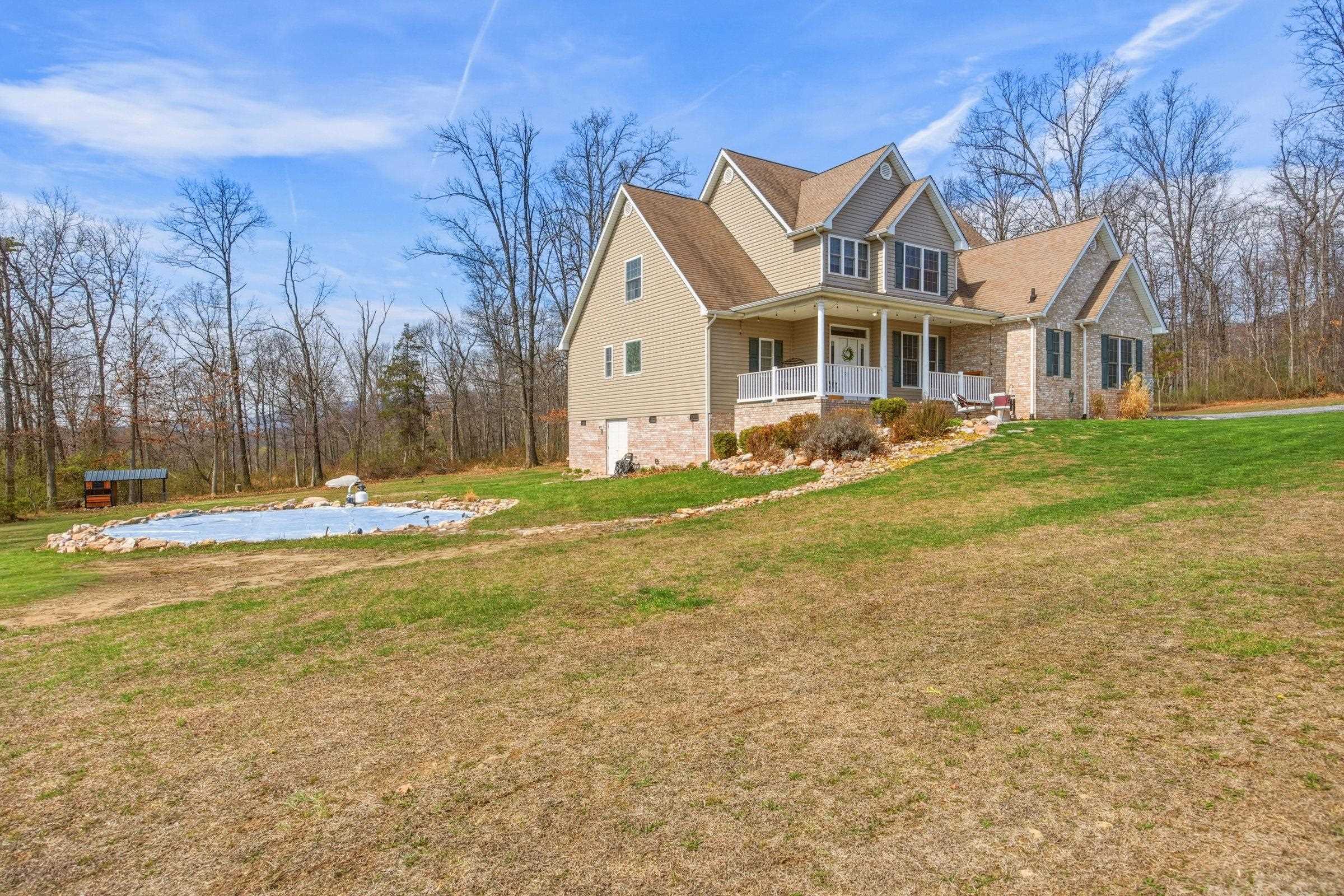 257 HUNTER RD, MAURERTOWN, Virginia 22644, 4 Bedrooms Bedrooms, ,2 BathroomsBathrooms,Residential,257 HUNTER RD,675810 MLS # 675810