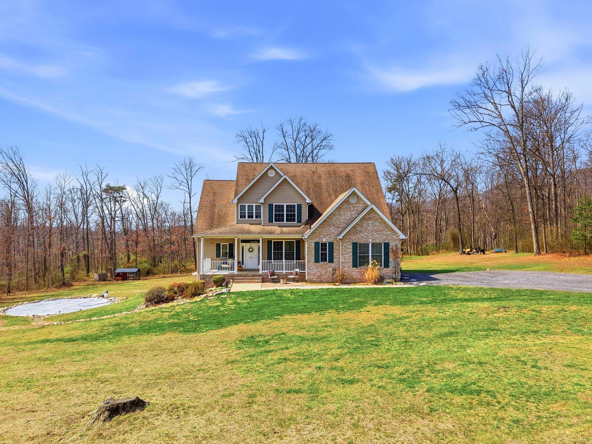 257 HUNTER RD, MAURERTOWN, Virginia 22644, 4 Bedrooms Bedrooms, ,2 BathroomsBathrooms,Residential,257 HUNTER RD,675810 MLS # 675810