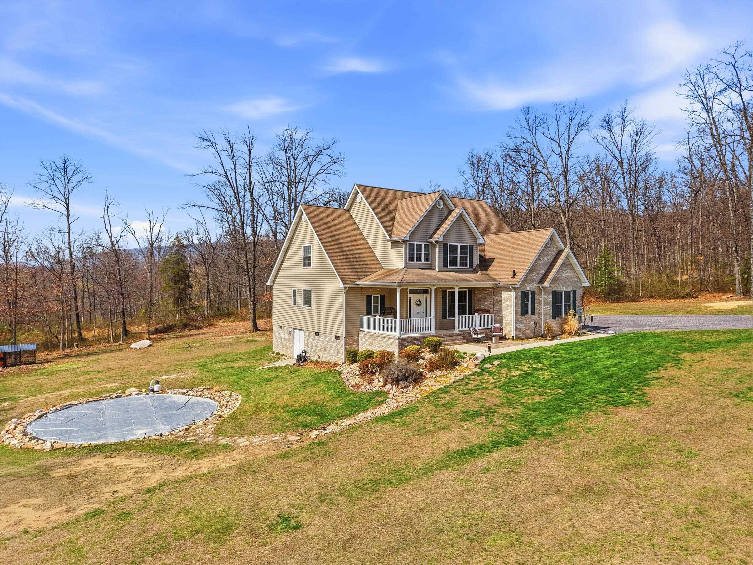 257 HUNTER RD, MAURERTOWN, Virginia 22644, 4 Bedrooms Bedrooms, ,2 BathroomsBathrooms,Residential,257 HUNTER RD,675810 MLS # 675810