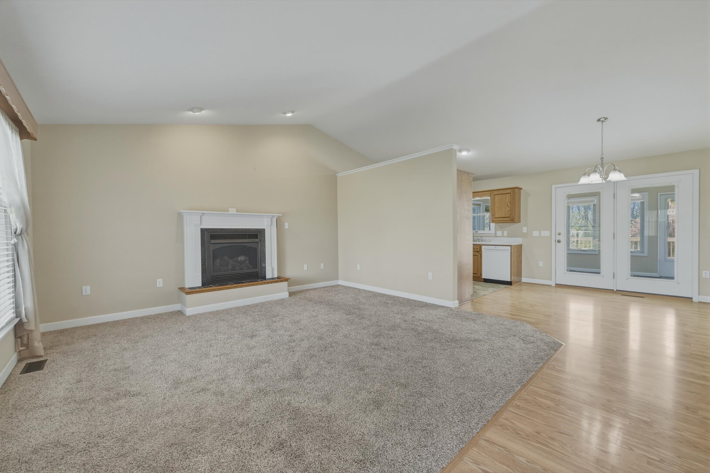 515 HOLLINGSWORTH RD, WOODSTOCK, Virginia 22664, 3 Bedrooms Bedrooms, ,2 BathroomsBathrooms,Residential,515 HOLLINGSWORTH RD,675812 MLS # 675812