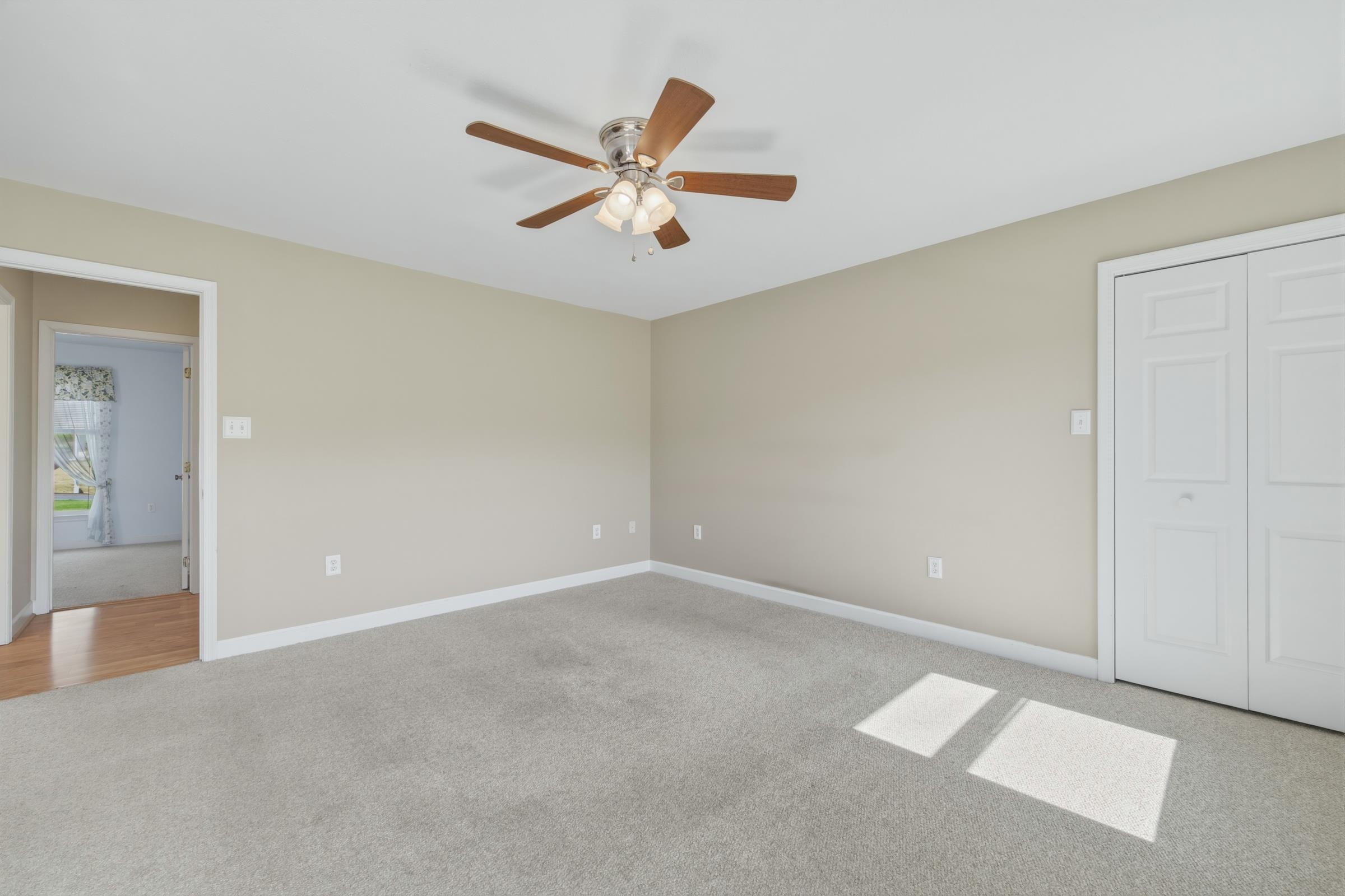 515 HOLLINGSWORTH RD, WOODSTOCK, Virginia 22664, 3 Bedrooms Bedrooms, ,2 BathroomsBathrooms,Residential,515 HOLLINGSWORTH RD,675812 MLS # 675812