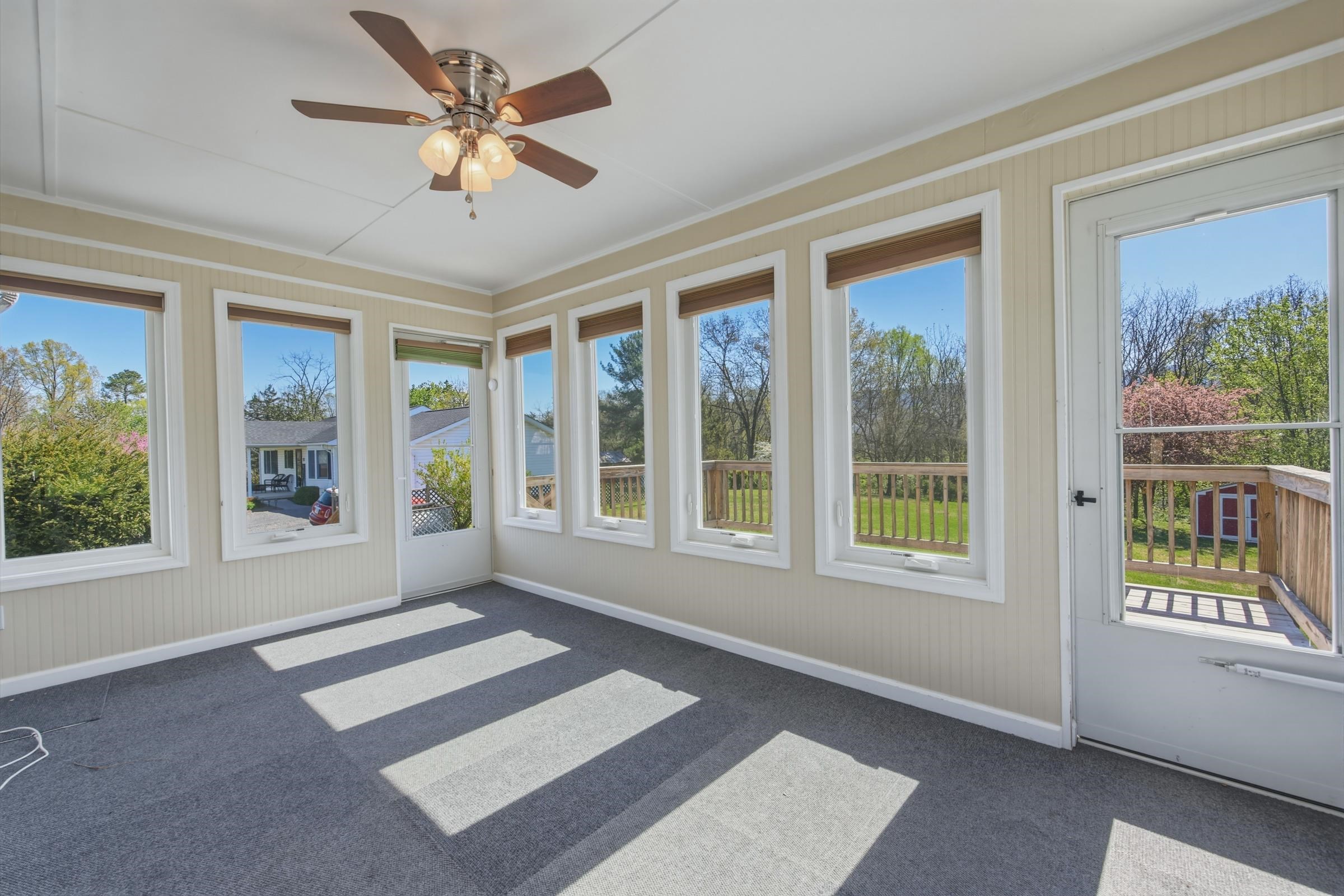 515 HOLLINGSWORTH RD, WOODSTOCK, Virginia 22664, 3 Bedrooms Bedrooms, ,2 BathroomsBathrooms,Residential,515 HOLLINGSWORTH RD,675812 MLS # 675812