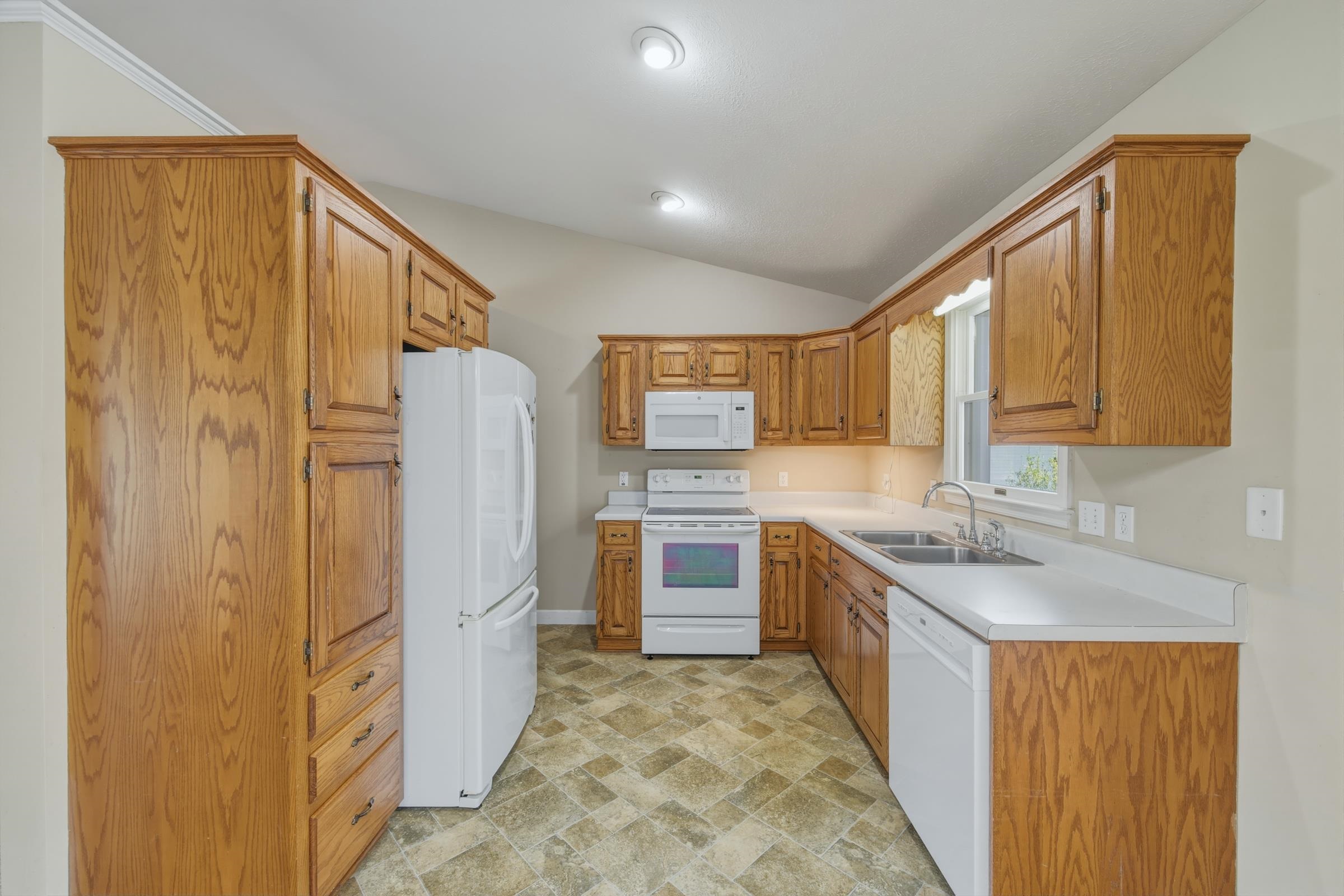 515 HOLLINGSWORTH RD, WOODSTOCK, Virginia 22664, 3 Bedrooms Bedrooms, ,2 BathroomsBathrooms,Residential,515 HOLLINGSWORTH RD,675812 MLS # 675812